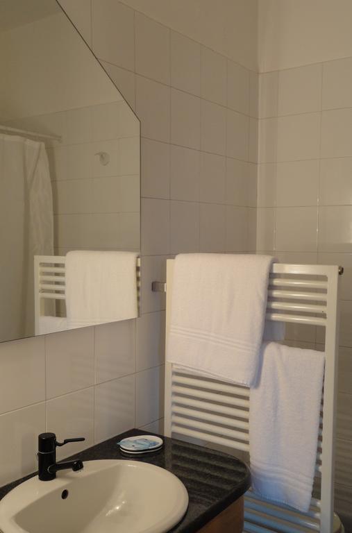 Cravero Rooms Caltignaga Bilik gambar